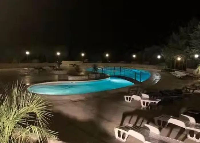 Κάμπινγκ Avec Terrasse - 4 Pers. - Api-1-52-2010 Les Mages